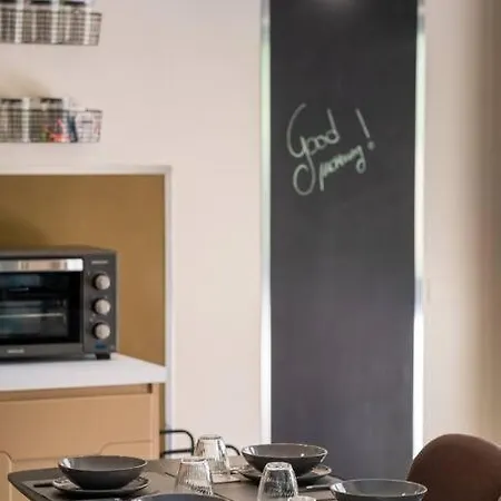 Fram Luxury - Via Leonardo Da Vinci *