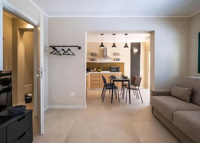 Fram Luxury - Via Leonardo Da Vinci Lecce