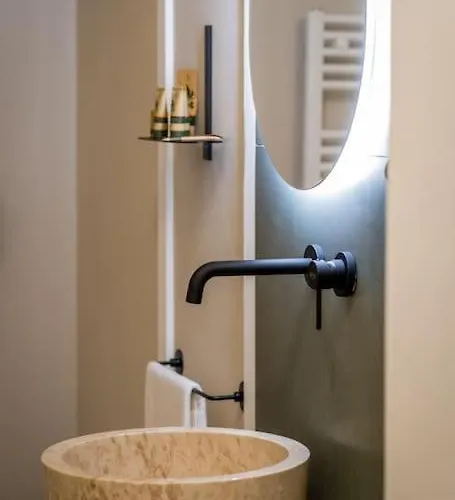 Fram Luxury - Via Leonardo Da Vinci *